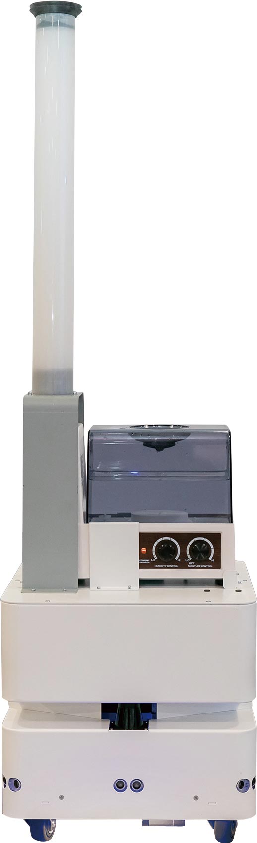 防疫機器人展現(xiàn)東元智慧移動平臺（AGV）更多元應(yīng)用。圖／東元提供